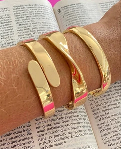 Bracelete Feminino Com Design Exclusivo E Diferenciado